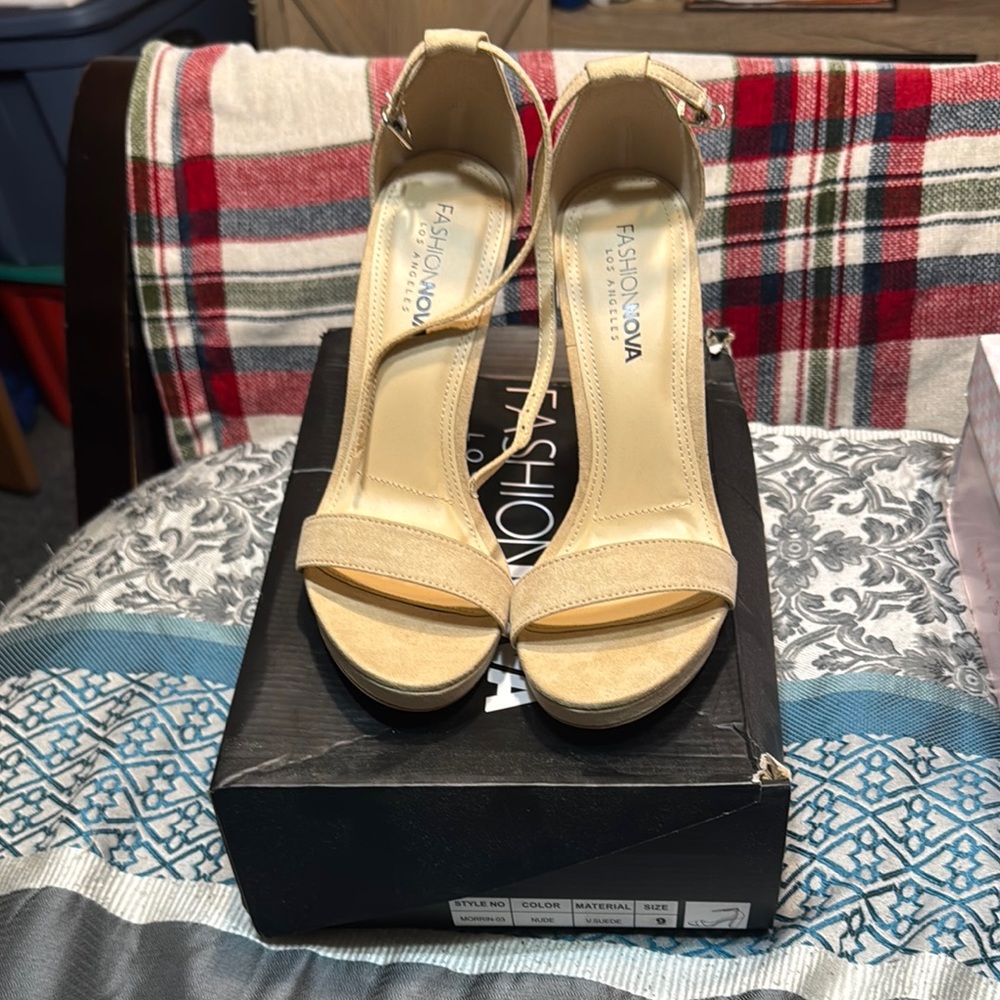 Fashion Nova Tan Heels Elegant Design